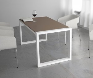 Mesa Atenas